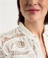 0039 Italien Lochstickerei-Bluse Miranda