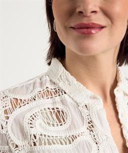 0039 Italien Lochstickerei-Bluse Miranda