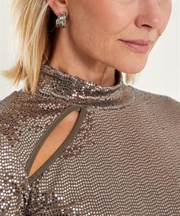 Ana Alcazar Rollkragenshirt mit Pailletten-Ausschnitt