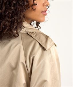 Beaumont silky Trenchcoat Monica