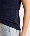 BeOne ärmelloser Pullover