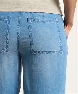 Brax Soft Denim Jeans weitem Bein Maine