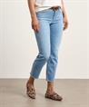 Cambio Gekürzte Jeans Häkeldetails Piper