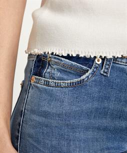 Cambio Röhrenjeans Paris