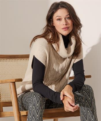 Giulia e Tu Kabel Spencer Rollkragenpullover