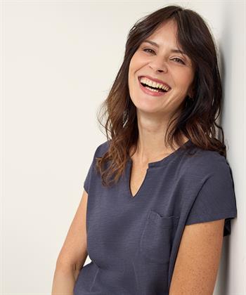 Giulia e Tu Shirt Knopfleiste und Tasche