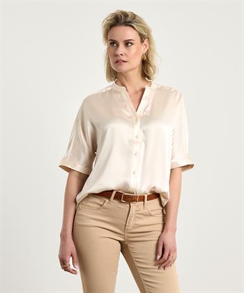 Herzen's Angelegenheit Seidenbluse