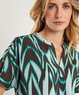 KYRA Bluse Alloverdruck Nelly