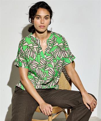 KYRA Bluse Blatt Solana
