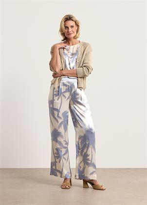 Look 019A
