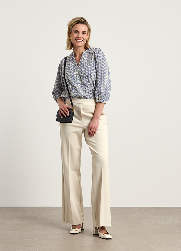 Look 026J