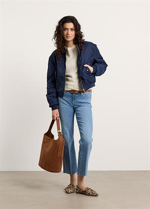 Look 034I