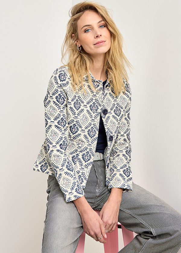 Look 036J