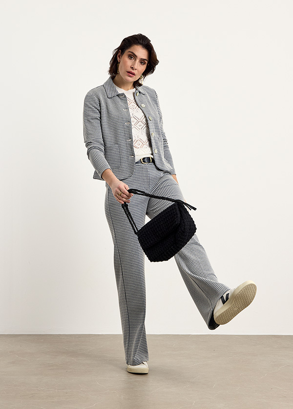 Look 037J