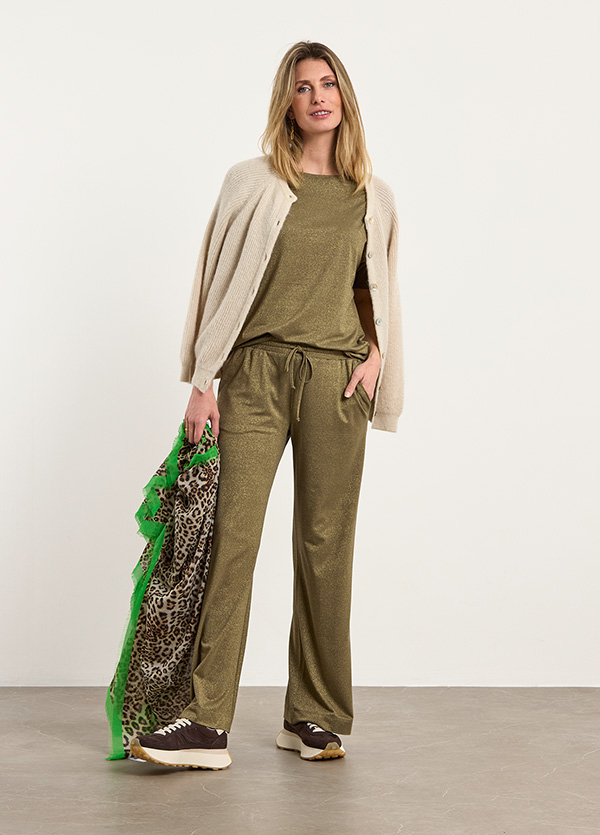 Look 038M
