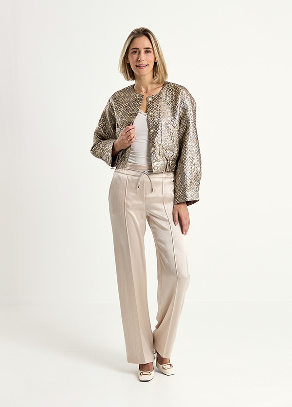 Look 042J