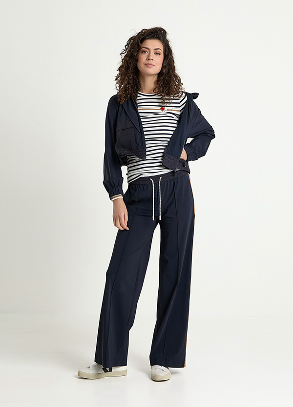 Look 045C