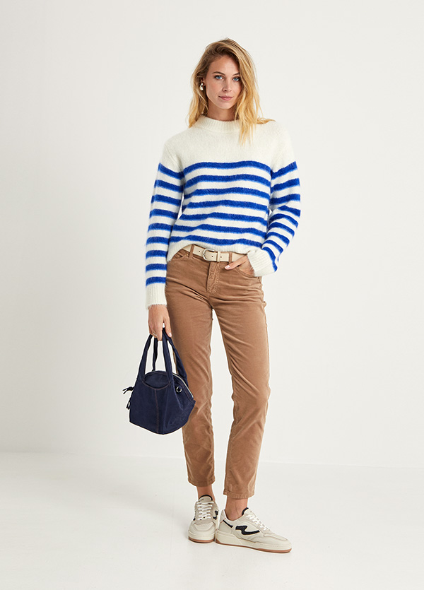 Look 048K