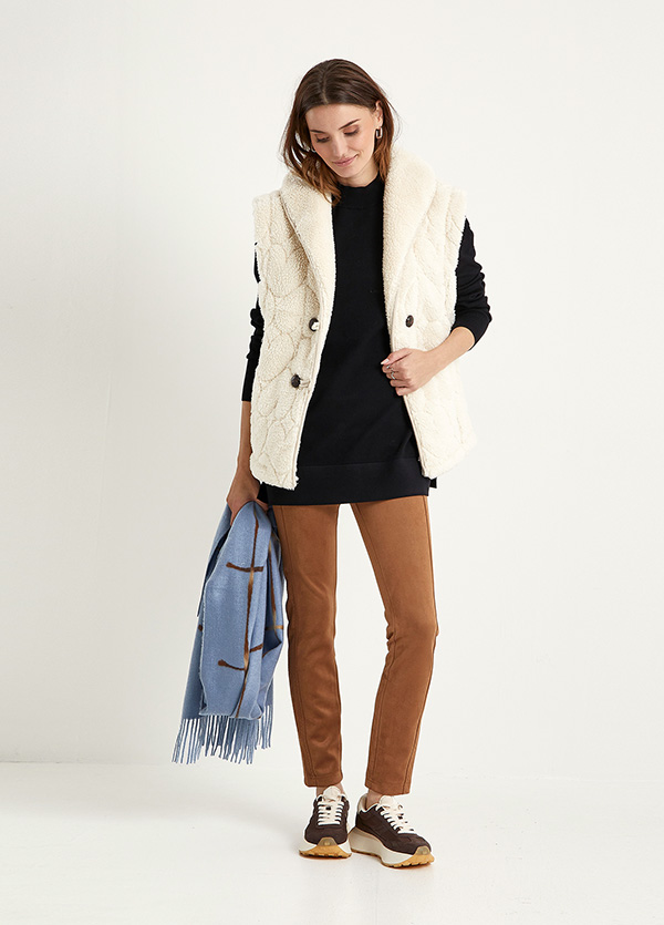 Look 050P
