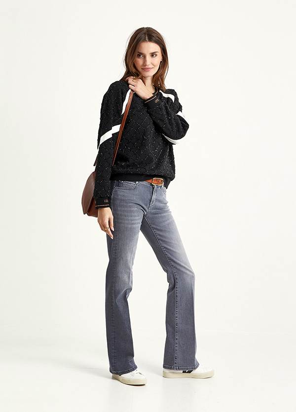 Look 050V