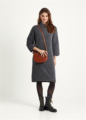 Look 051B