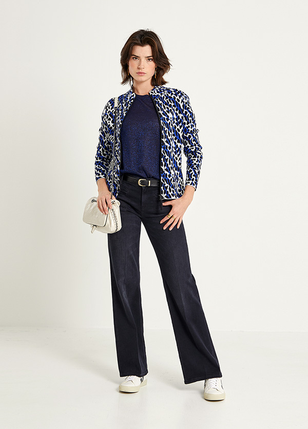 Look 052W