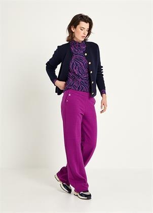 Look 054F