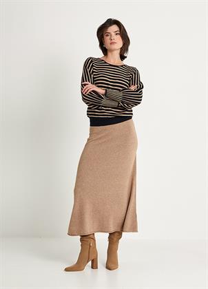 Look 054M