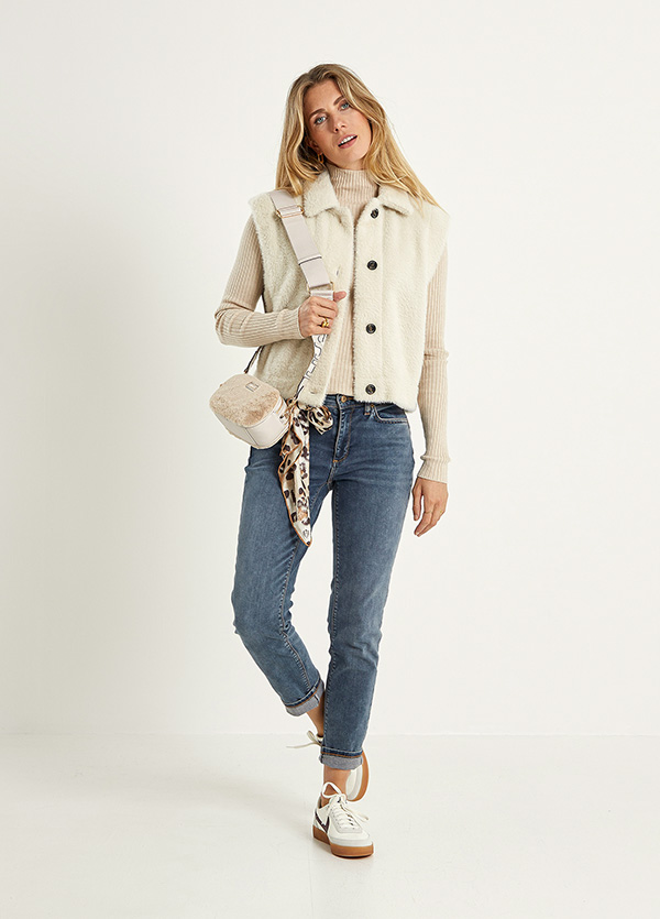Look 061W