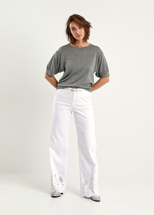 Look 076M