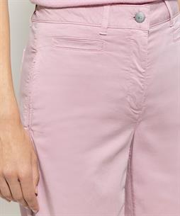 Luisa Cerano Hose weitem Bein