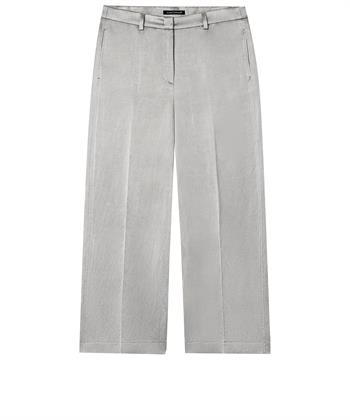 Luisa Cerano Metallic Hose in Kurzform