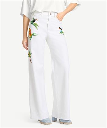 Marc Cain Jeans weitem Bein und tropischem Print Warri