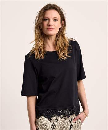Marc Cain Shirt mit Spitzenbesatz