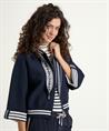 Marc Cain Strickjacke mit Kapuze und gestreiften Details