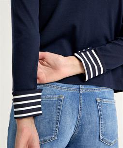 Marc Cain Strickjacke mit Reißverschluss und Streifendetails