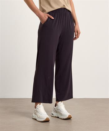 No Man's Land Hose