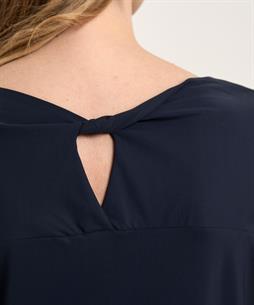 No Man's Land leichtes Kleid aus Travelstoff