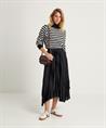 OUI Seidiger asymmetrischer Faltenrock