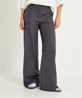 Raffaello Rossi Hose mit weitem Bein Nadelstreifen Xenia