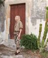 Summum Cargohose mit floralem Camouflage Print
