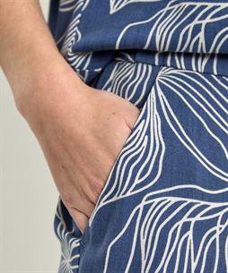 TONI Hose weitem Bein Blattdruck Luisa Beauty