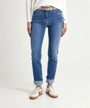 TONI Slim Fit Jeans Be Loved