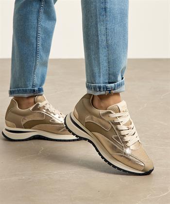 VIA VAI metallic Sneaker Usher Riggs