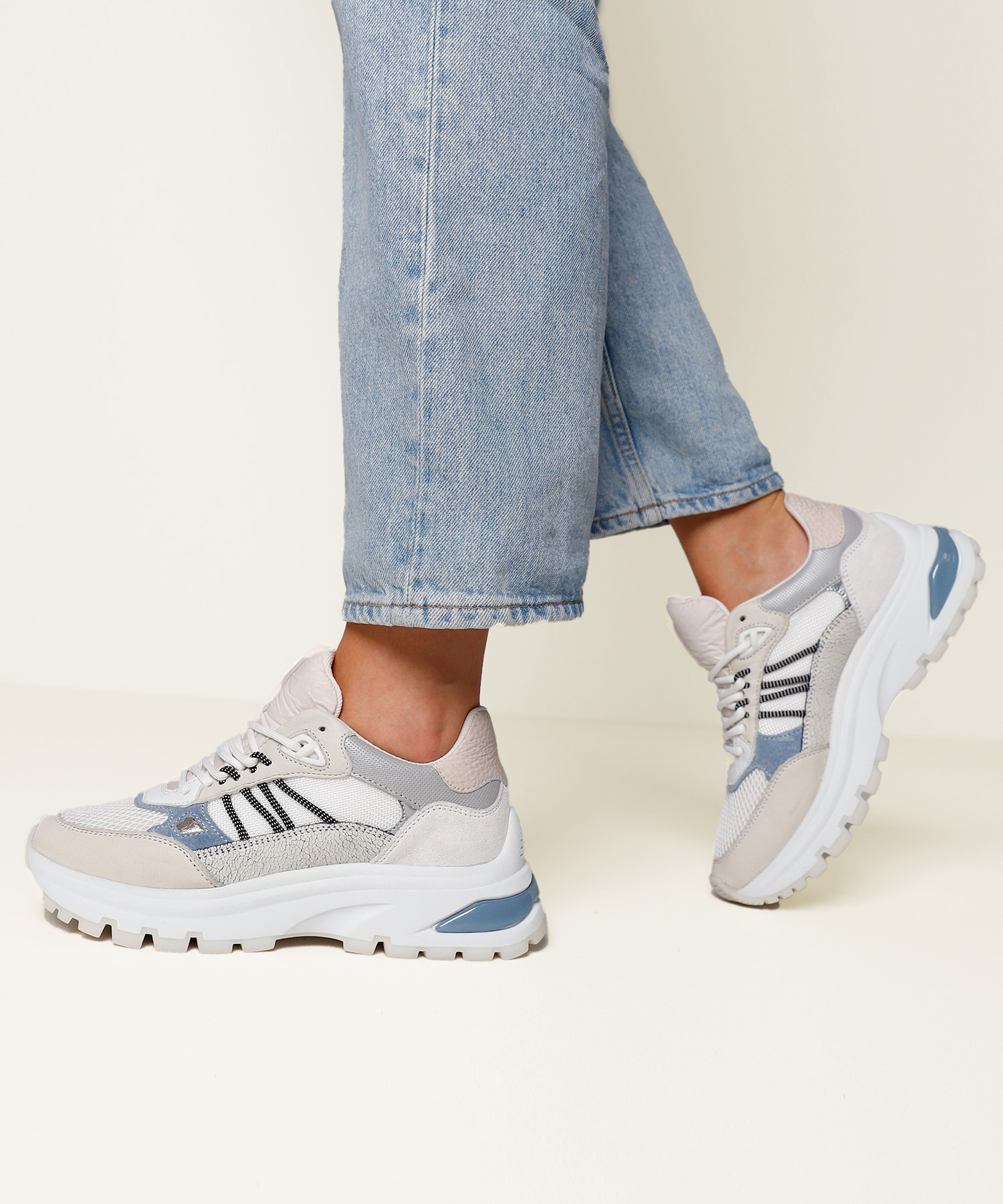 Vai sneakers best sale