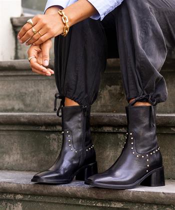 VIA VAI Stiefelette mit Nieten Zoey Rose